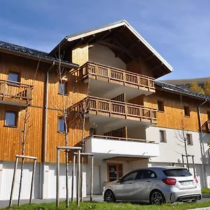 vacanceole-au-coeur-des-ours.hotels-rhonealpes.com/